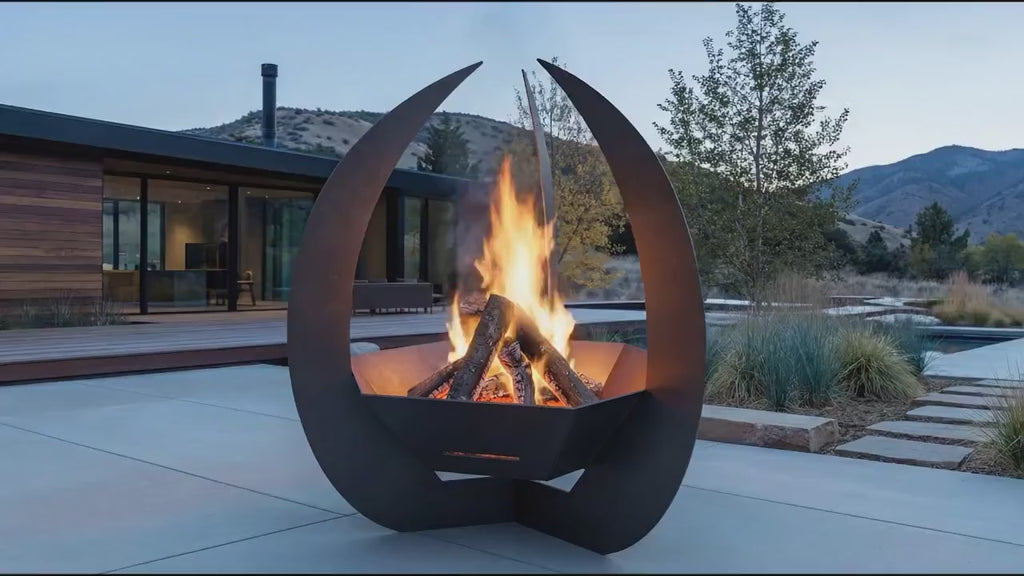 Claw Sculptural Fire Pit