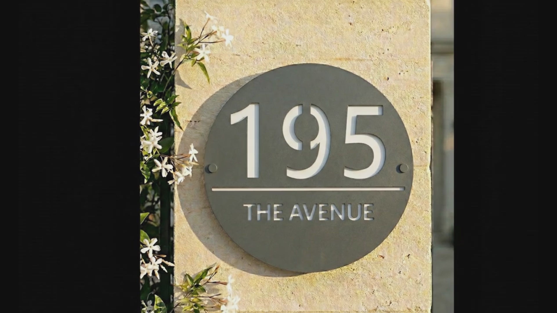 Metal Circular House Number Sign