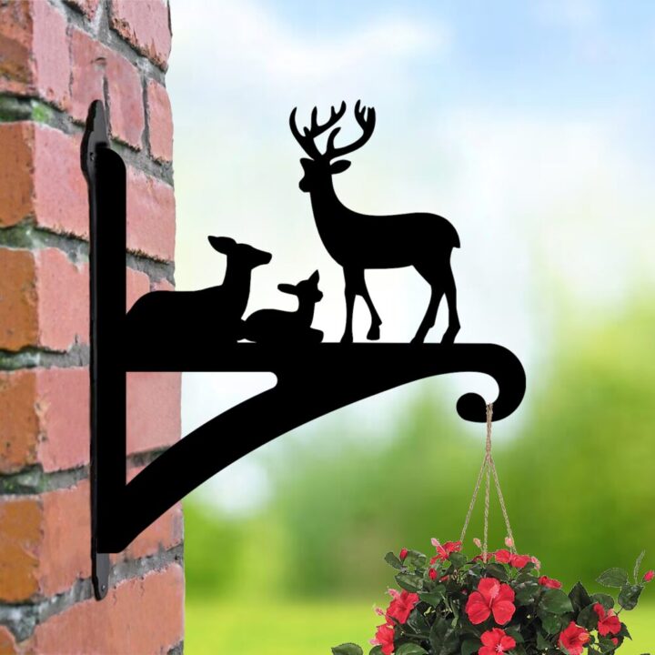 Laser hut hanging basket bracket deer family