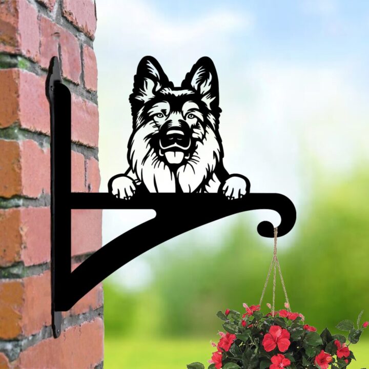 Laser hut hanging basket bracket german shepherd